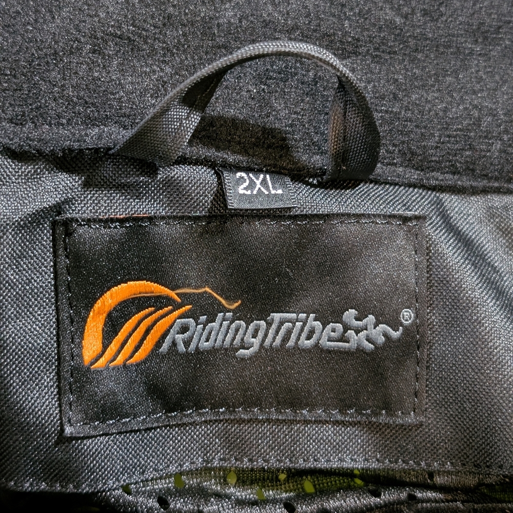 Hi-Vis Motorcycle Jacket - Picture 4 of 4